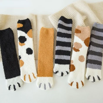 Кавайные чорапи, есенно-зимни нови кадифени чорапи наполовина коралов цвят, дамски чорапи на пода с кошачьими нокти, изолирана топли чорапи за сън, наборные чорапи